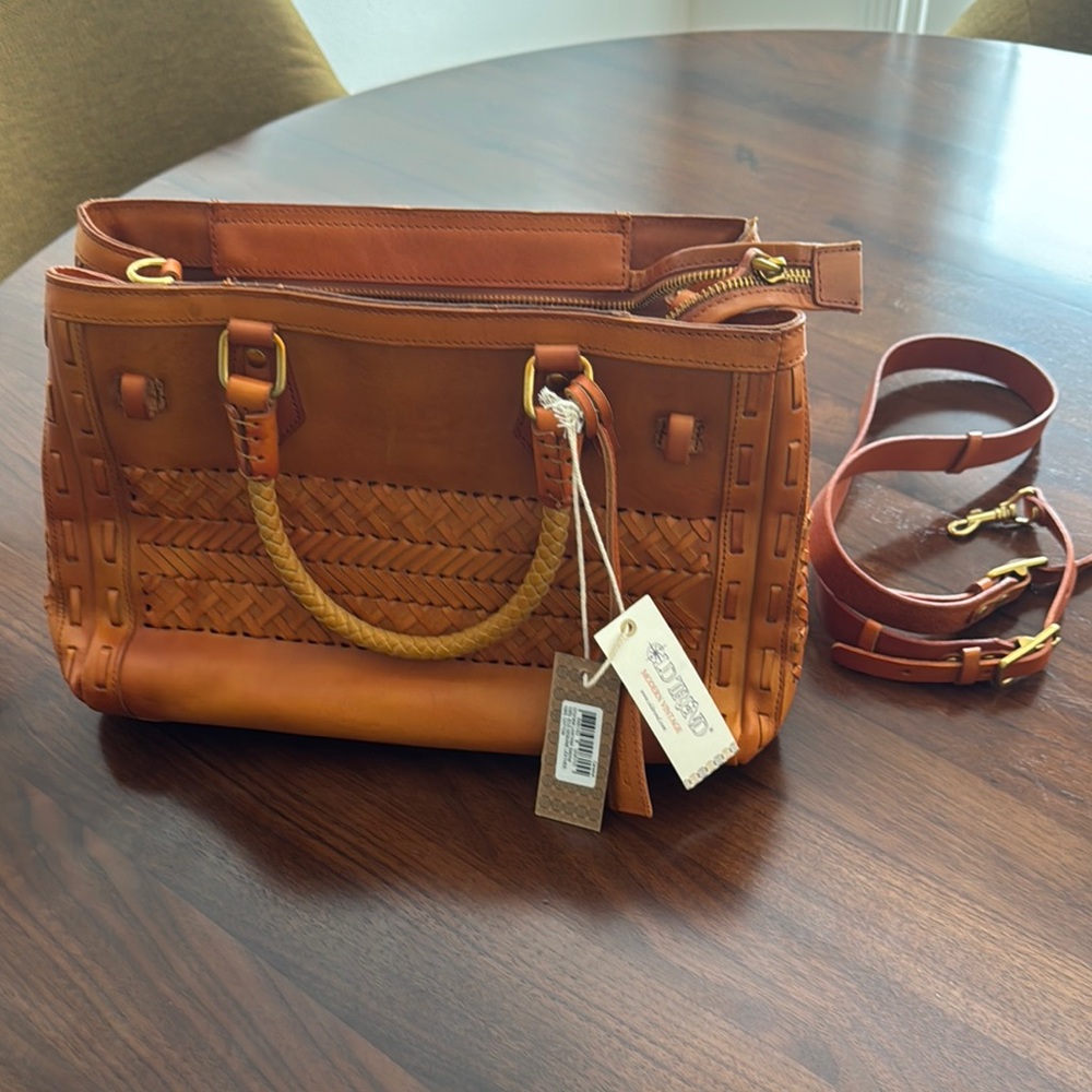 Old Trend Modern Vintage Santana Satchel - Elegant Tan Leather Handbag
